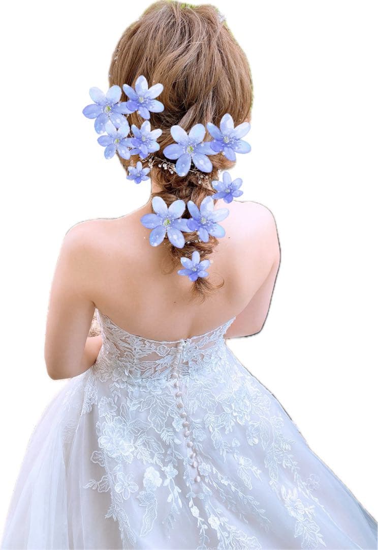 7号　プロノビアス ウェディングドレス