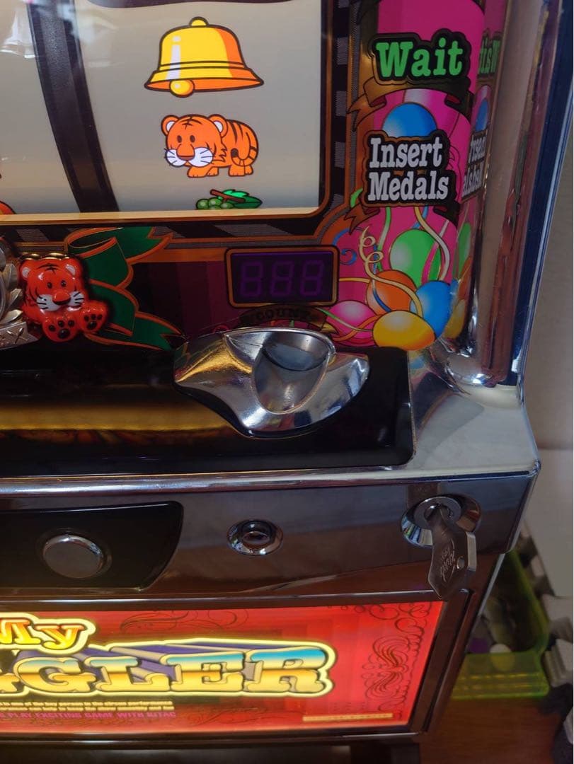 マイジャグラー3 実機 コイン不要機付き 引き取り限定