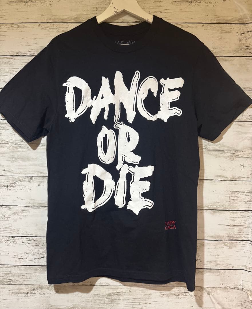 日本未入荷‼️公式グッズ‼️Lady Gaga Mayhem Ball シャツ