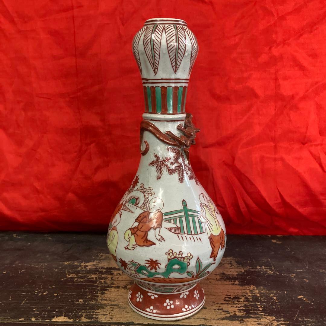 中国　色絵　蒜頭瓶　童子図　大明隆慶年造銘