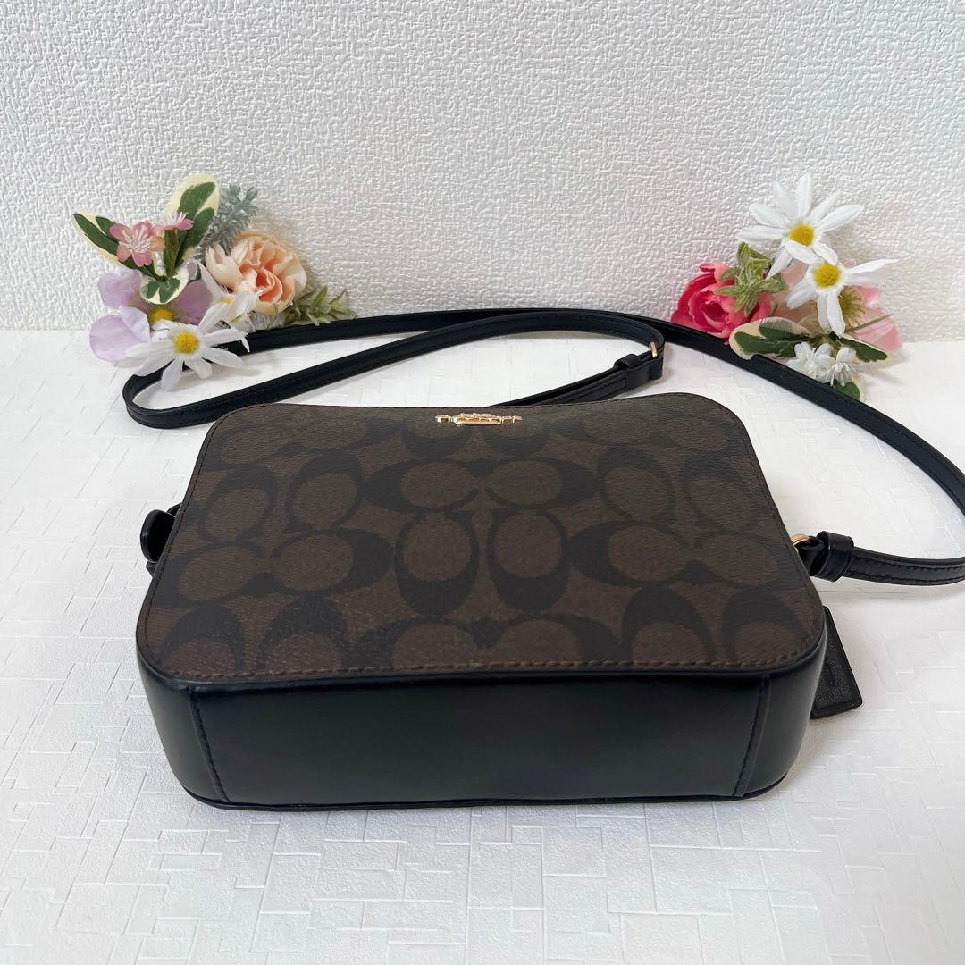 【極美品】COACH コーチ ショルダーバッグ 斜め掛け シグネチャー チャーム