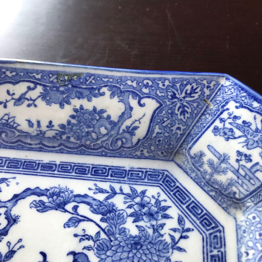 美品　陶器　年代物　盛り皿　角皿　八角絵皿　丁寧に描かれた雷鳥や菊の絵柄が素敵な