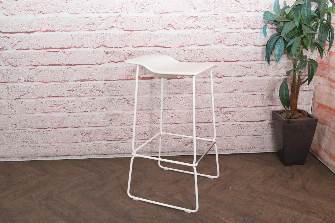 Cassina ixc.取扱 ヴィッカルベ ラストミニットハイスツール a