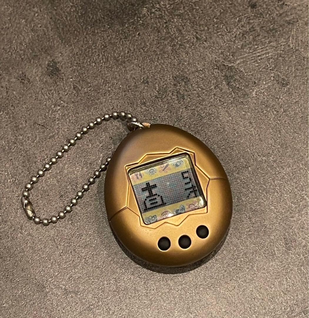 初代たまごっち 金 希少ゴールド 未使用品