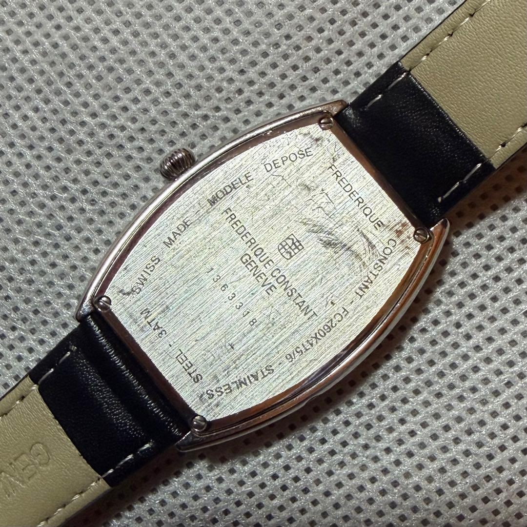 フレデリックコンスタント トノー シルバー文字盤 クォーツ 中古品