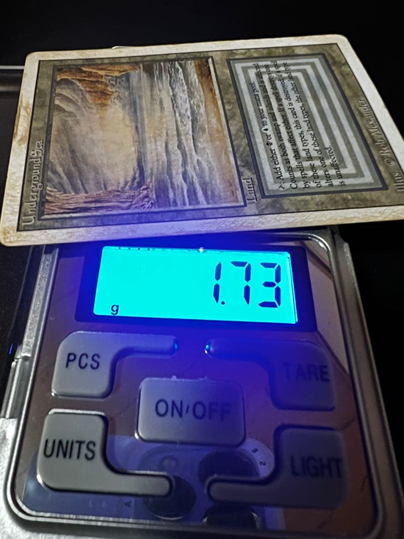 や*ら様 undergroundSea 英語版