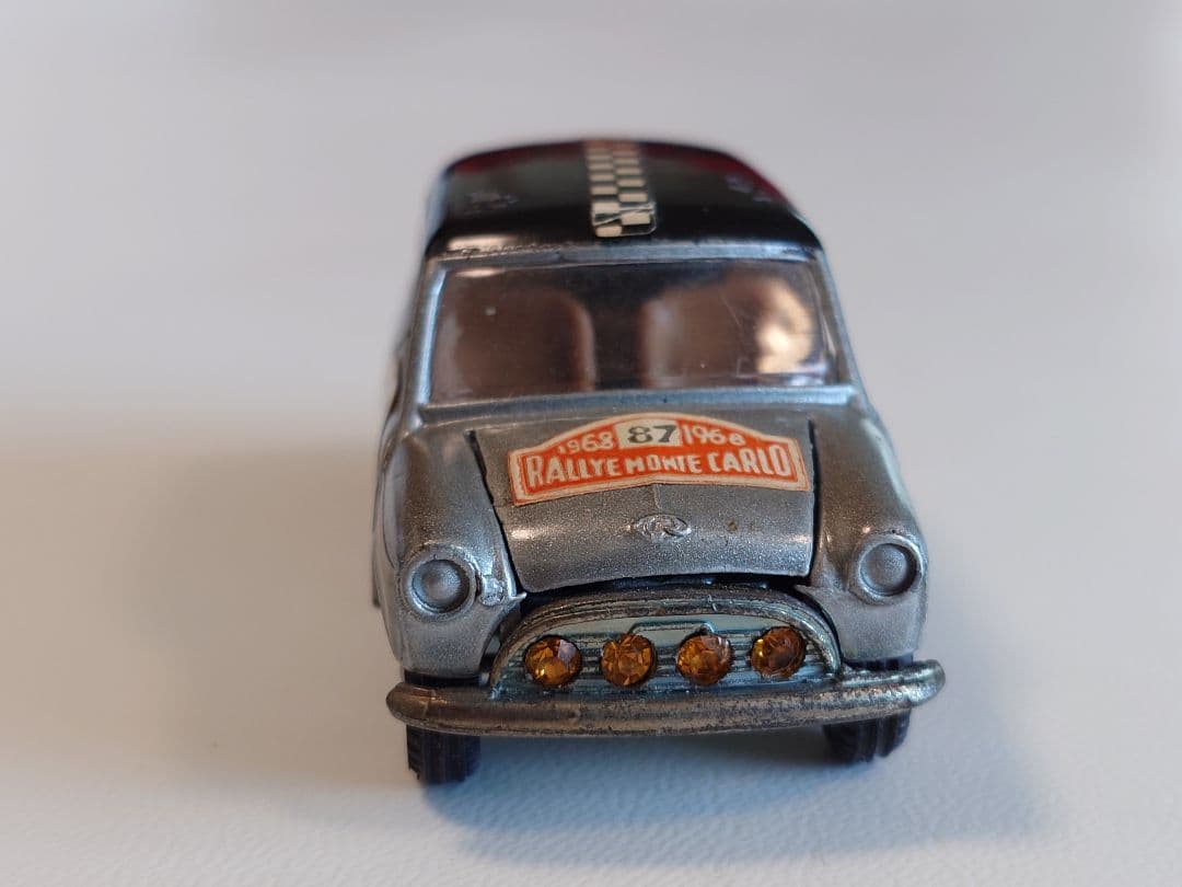 ミニカー MEBETOYS A-61 MINI MINOR INNOCENTI MONTE