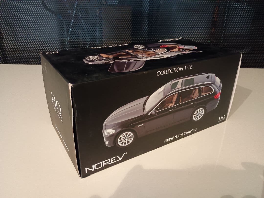ノレブ NOREV BMW 550i ツーリング 5シリーズ 2010 1/18