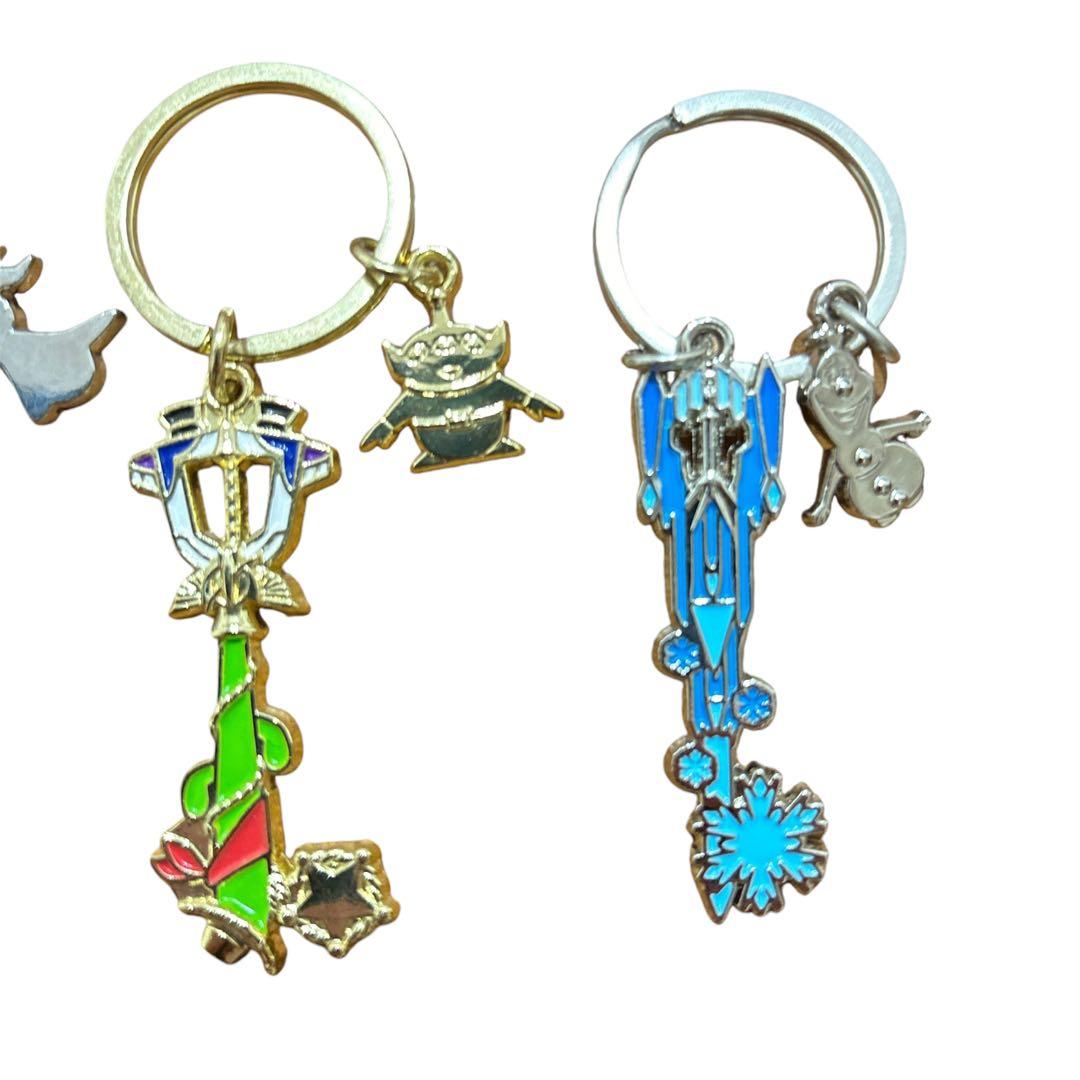 在庫セール】キングダムハーツ キーブレード キーホルダー 4点セット