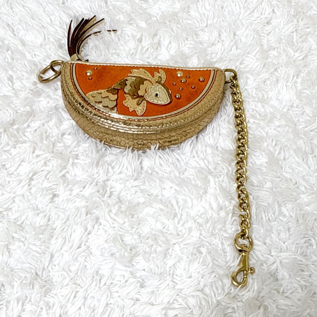 入手困難✨ COACH コーチ ケース 小物入れ 金魚 派手 ゴールド