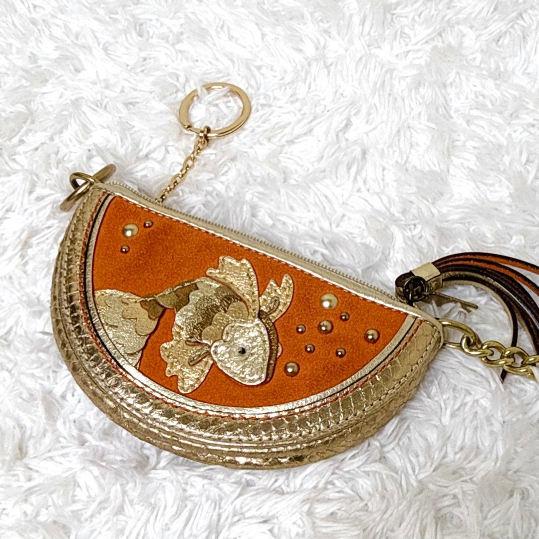 入手困難✨ COACH コーチ ケース 小物入れ 金魚 派手 ゴールド