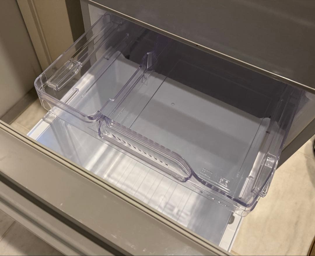 【送料込み】三菱電機　冷蔵庫　MITSUBISHI MR-P15A-S