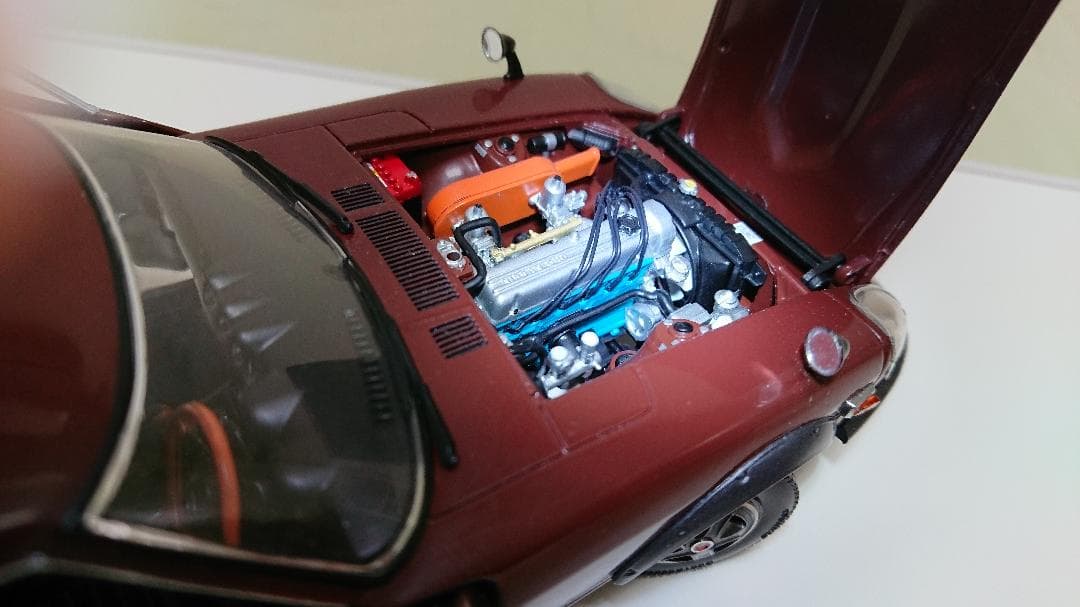 超希少 激レア:フェアレディ:エンジンなど精密に再現:全長約18cm