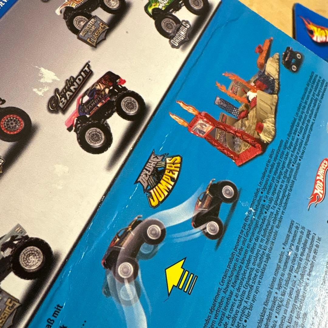 ホットウィール　モンスタージャム　2台　レア