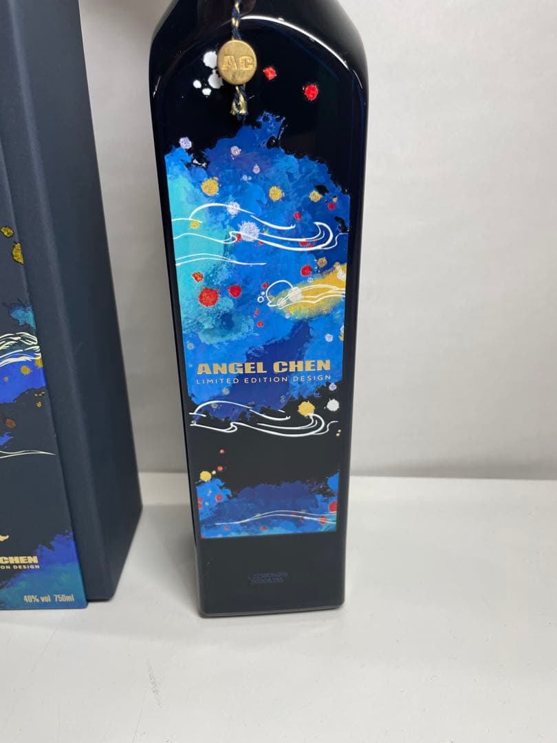 ジョニーウォーカー ブルーラベル イヤー・オブ・ザ・ラビット 750ml 新品