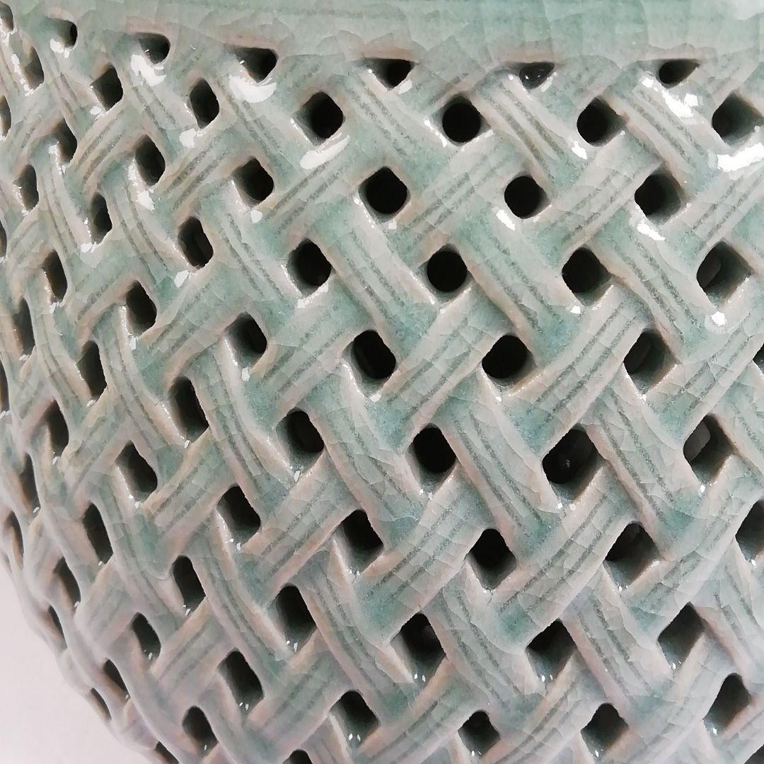 W73 水指 『青磁透刻』『芋頭水指』『金世龍 作』 共箱 茶道具