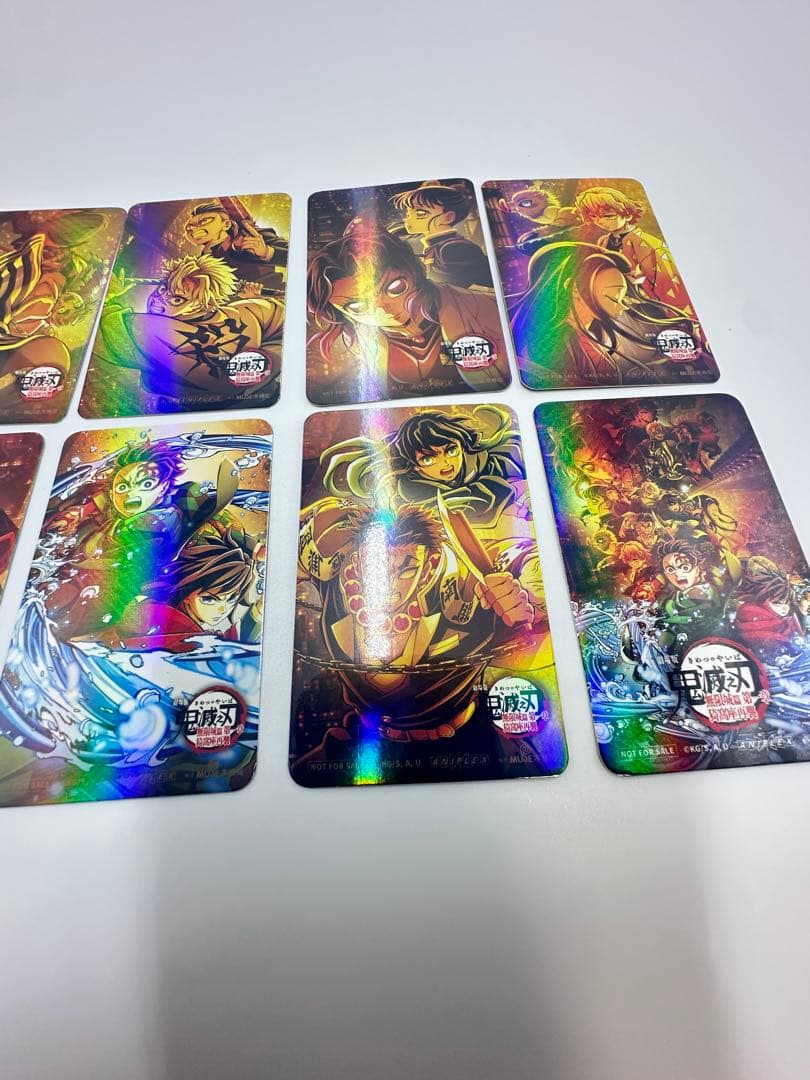 m*a様 台湾限定 鬼滅の刃 無限城編 劇場特典ホログラムカード全8枚コンプセッ