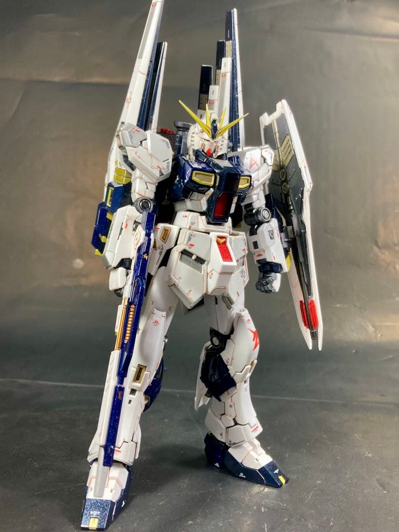 RG νガンダム 全塗装済完成品