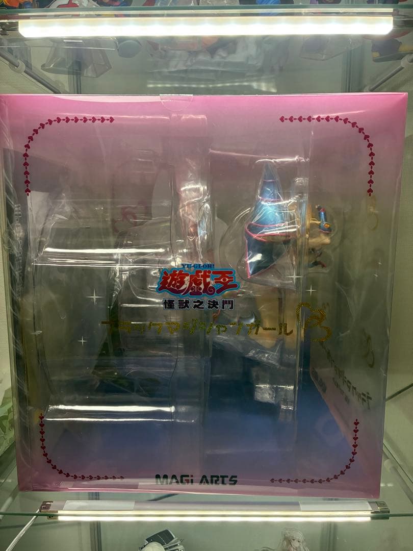 色紙、缶バッジ有り　MAGIARTS　遊戯王　ブラックマジシャンガール　開封品