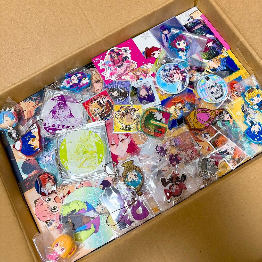 アニメグッズ　大量　まとめ売り