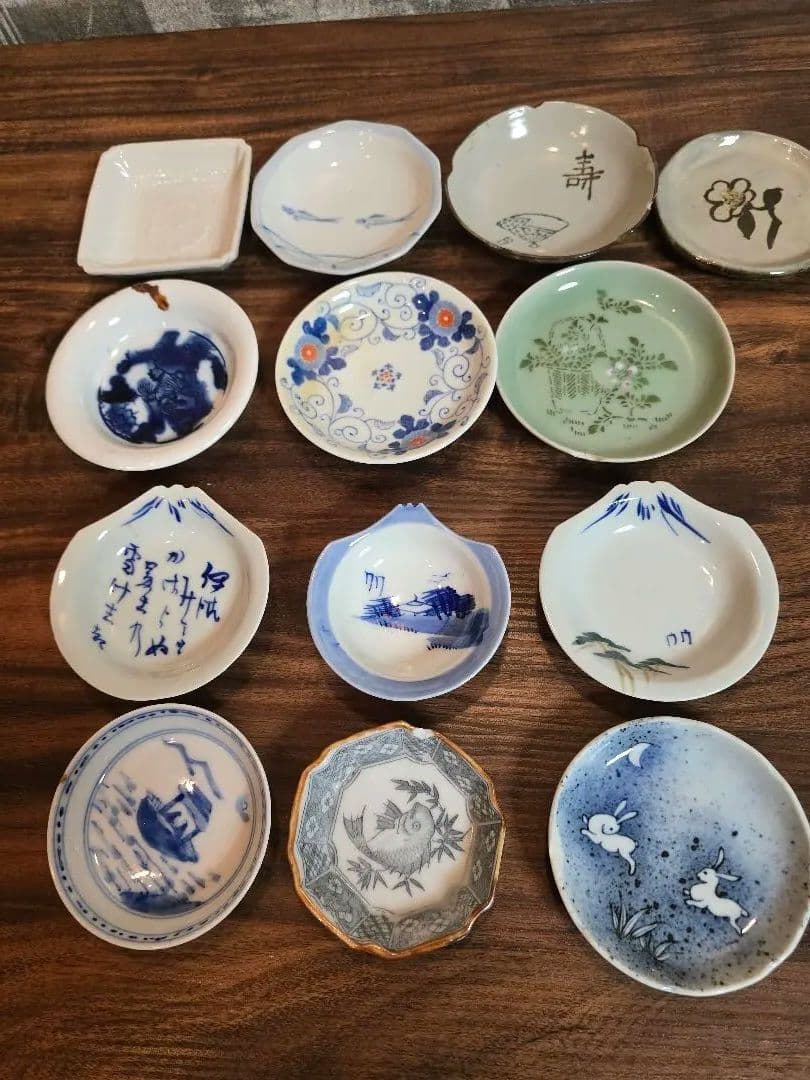 骨董品】【有田焼】【古伊万里】 小皿。豆皿 13点まとめ売り】