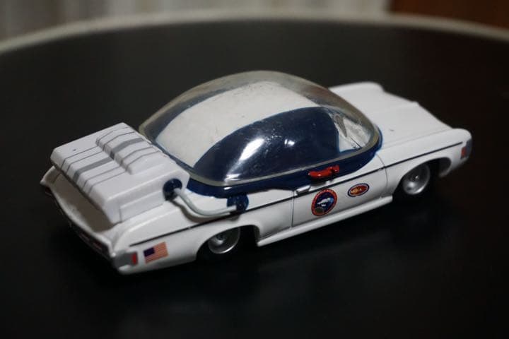 カーズ　ミニカー　ファルコンホーク　メーター　宇宙　3体セット　マテル　？