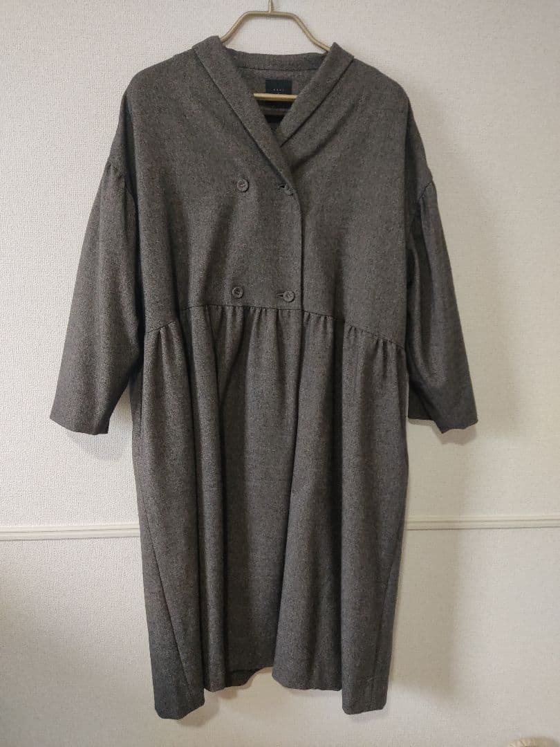 オオカミとフクロウ ロングコート オオカミとフクロウ ロングコート