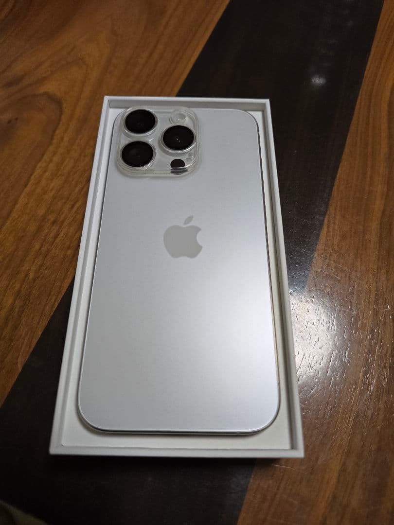 AppleCare付 iPhone 15 Pro ホワイト 512GB 本体