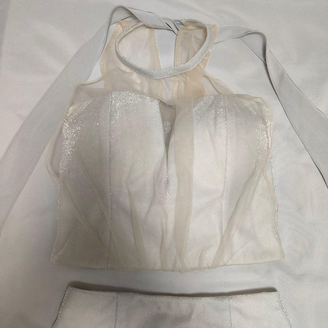 【人気のXS】ROBE de FLEURS ホルターネックxラメ セットアップ