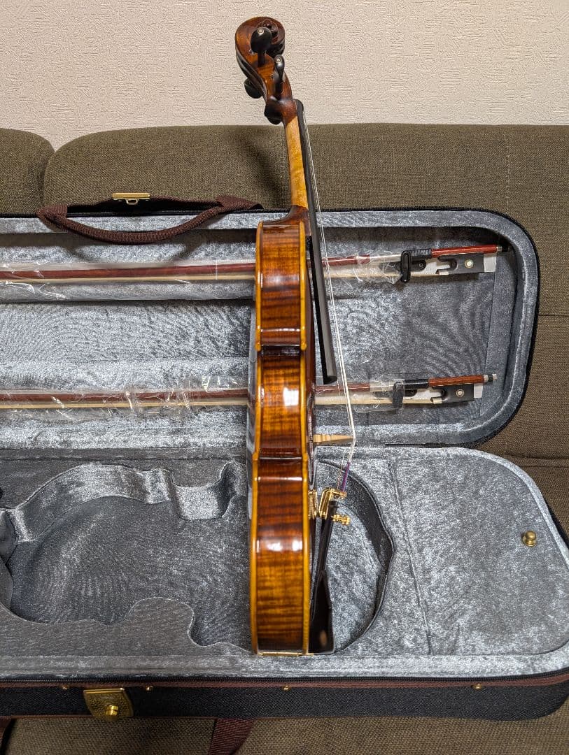 バイオリン　Stradivarius 1716モデル　4/4 付属品多数