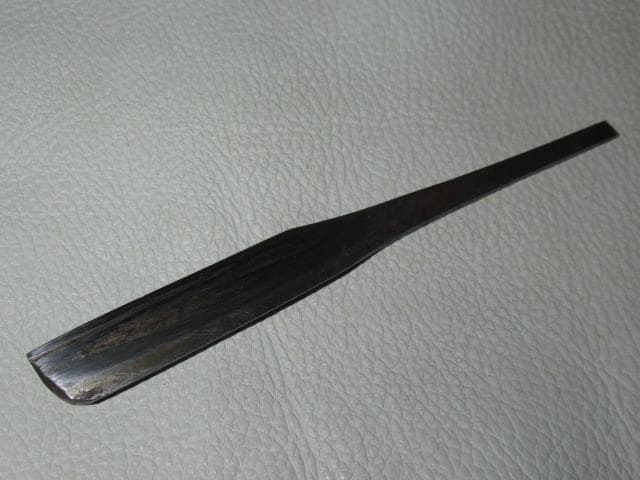 ◆未使用 昭和初期 桐箱付◆刃金製 福井刀 別誂正鋼良床向御剃刀 全長146ｍｍ