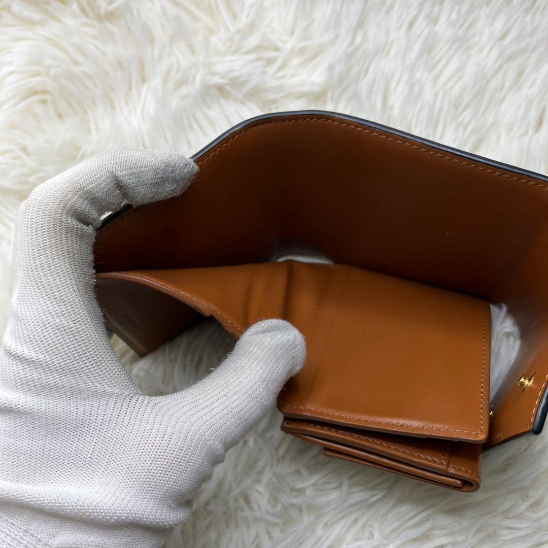 ⭐️美品 CELINE スモール トリフォールド ウォレット トリオンフ レザー