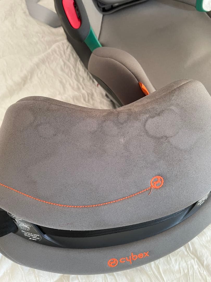 cybex 車用チャイルドシート グレー