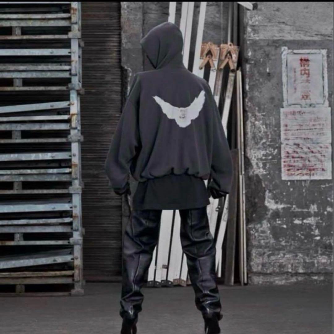 トップス yzy gap balenciaga UNRELEASED DOVEHOODIE