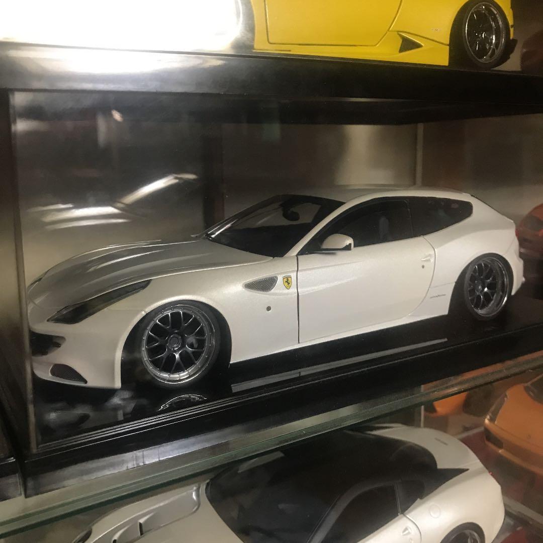 1/18 フェラーリFF カスタム B.B.R ＜予約品＞ BBR 1/18 Ferrari 12 Cilindri Panoramic roof