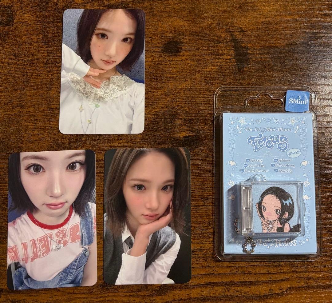 tripleS トエス ジウ 直筆 サイン チェキ イ・ジウ tripleS トエス