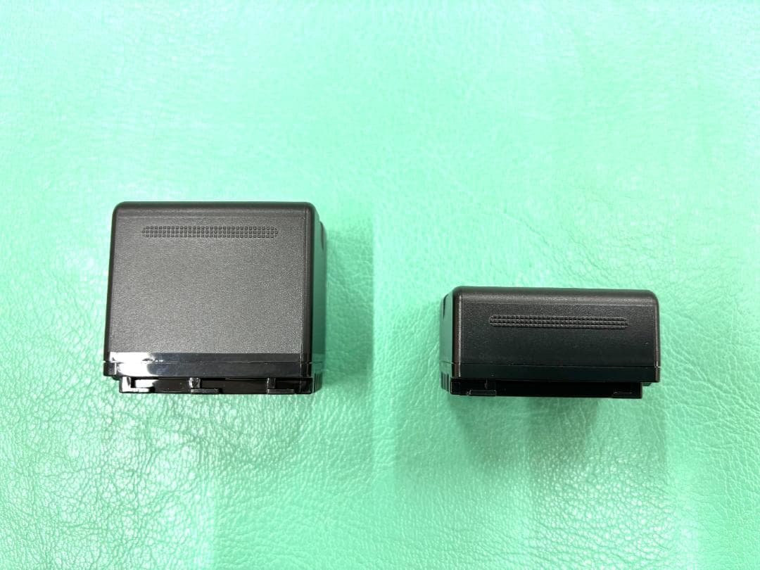 ★美品★Panasonic HC-VX985M ワイドレンズ＆大容量バッテリー付