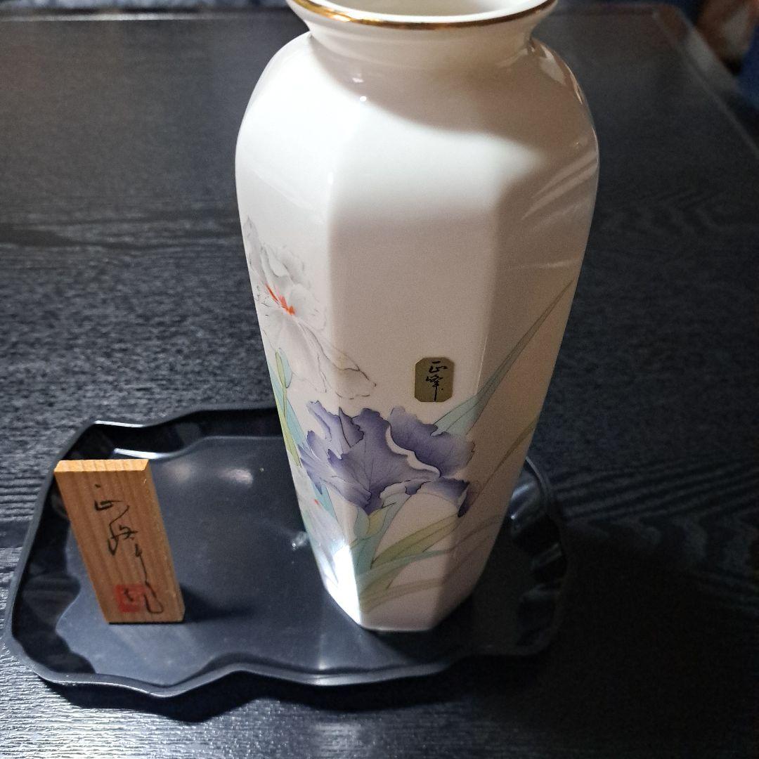 有田焼 正峰窯 花瓶 八角形 陶器製 アヤメ柄(未使用) - メルカリ