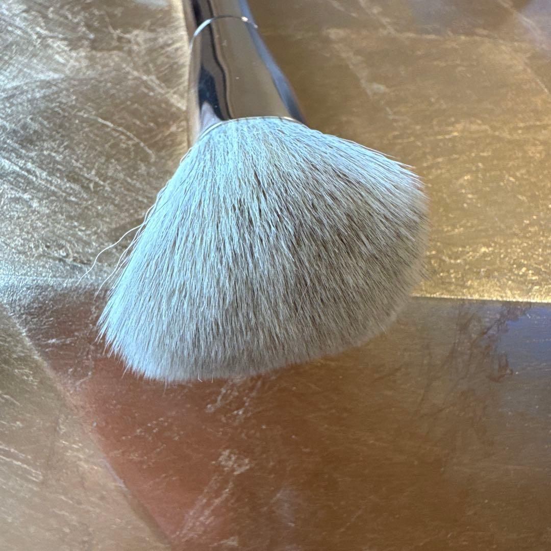 PATRICK TA ダブルエンド スカルプティング ブラシ