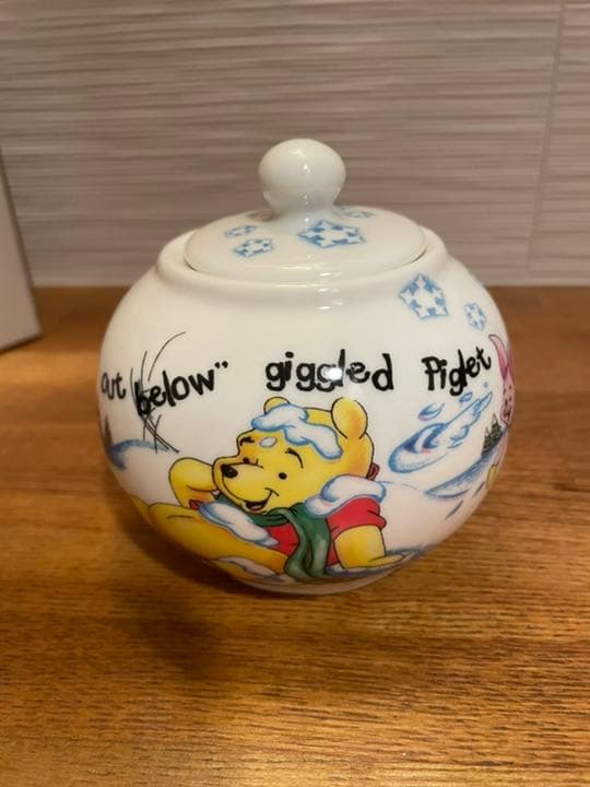 希少】 くまのプーさん☆ディズニーレリーフプレート☆絵皿☆証明書