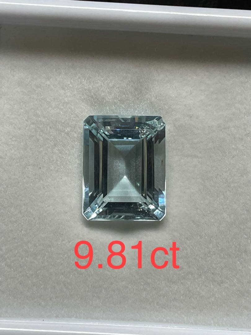 大粒アクアマリン 9.81ct