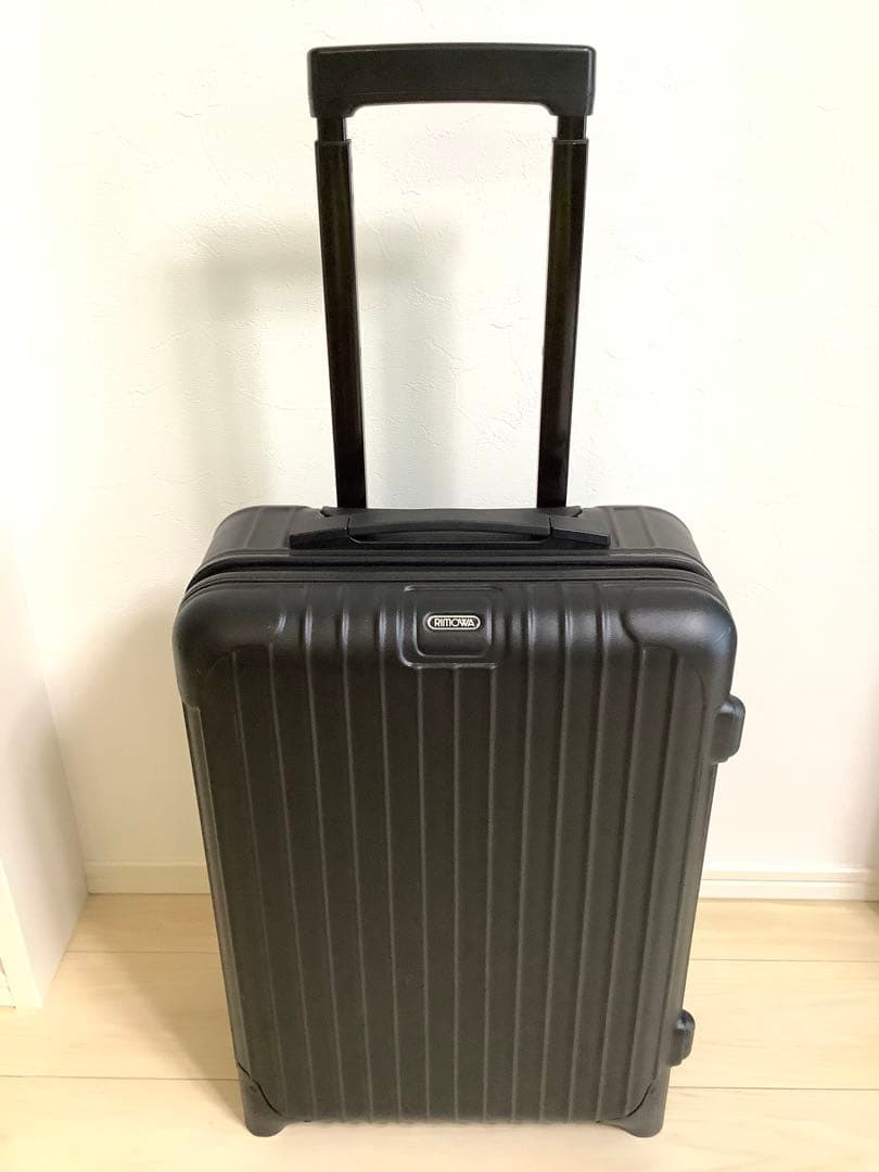 美品 リモア サルサ 黒 機内持込サイズ キャリー 伸縮式ハンドル 2輪
