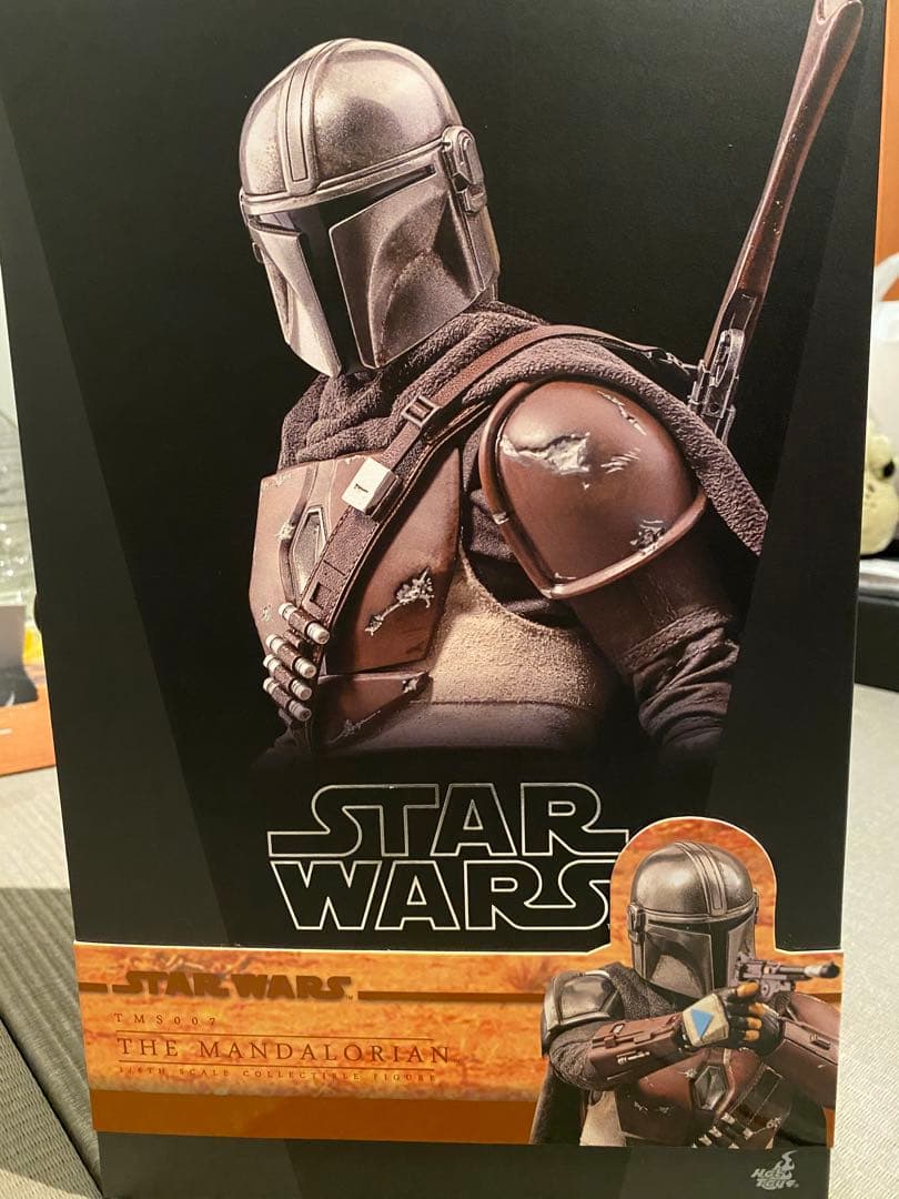 ホットトイズ スターウォーズ「マンダロリアン」1/6スケールフィギュア