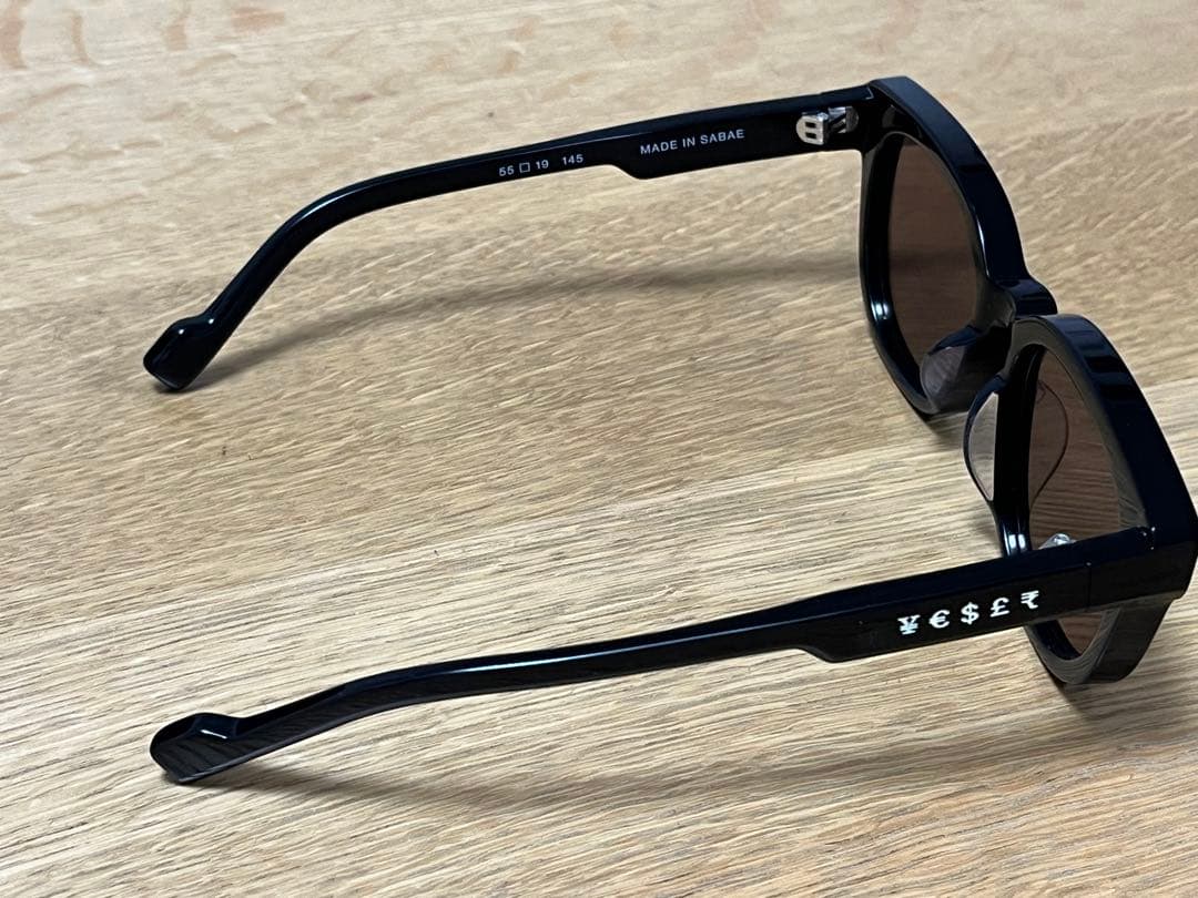 猫目グラス 椎名林檎 景気の回復 林檎博24 サングラス ライブグッズ