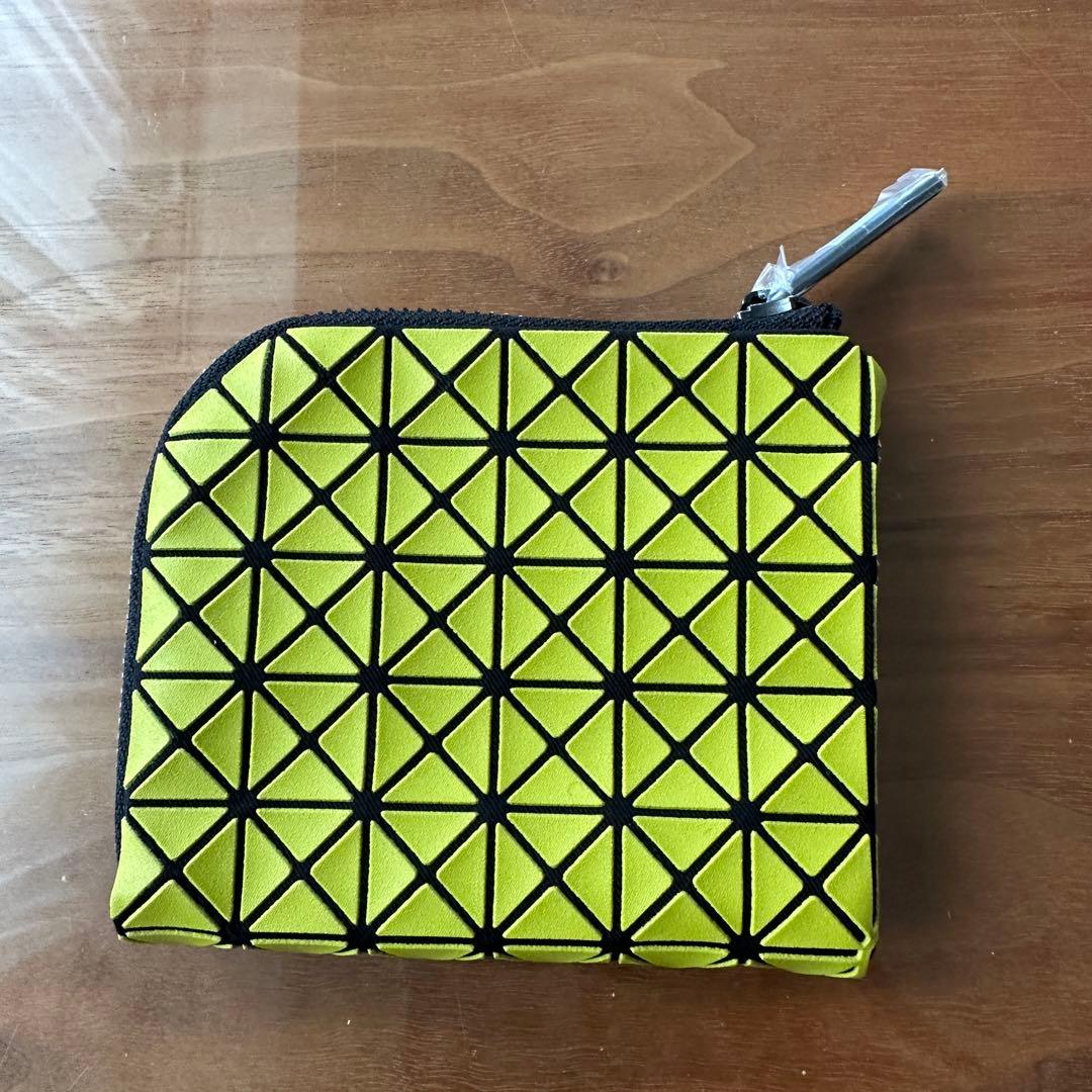 プレスト！BAOBAO イッセイミヤケ　クラムウォレット　財布　L字