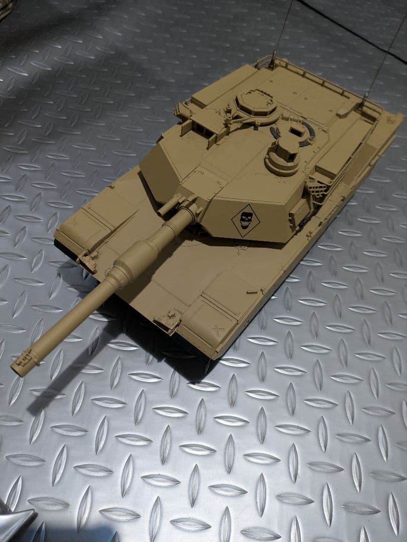 東京マルイRCバトルタンク M1A2 ABRAMS 1/24　ラジコン　戦車