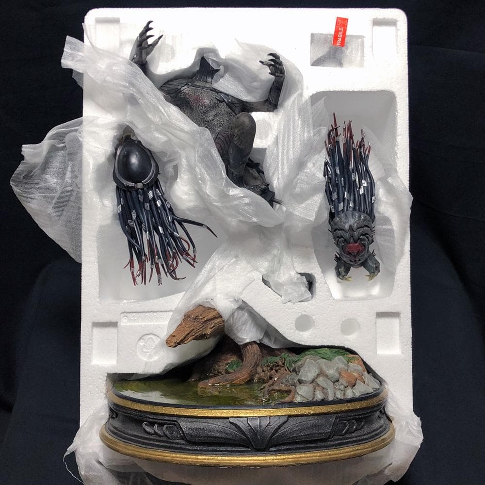 限定版！プレデターズ【バーサーカー・プレデター】マケットスタチュー　サイドショウ