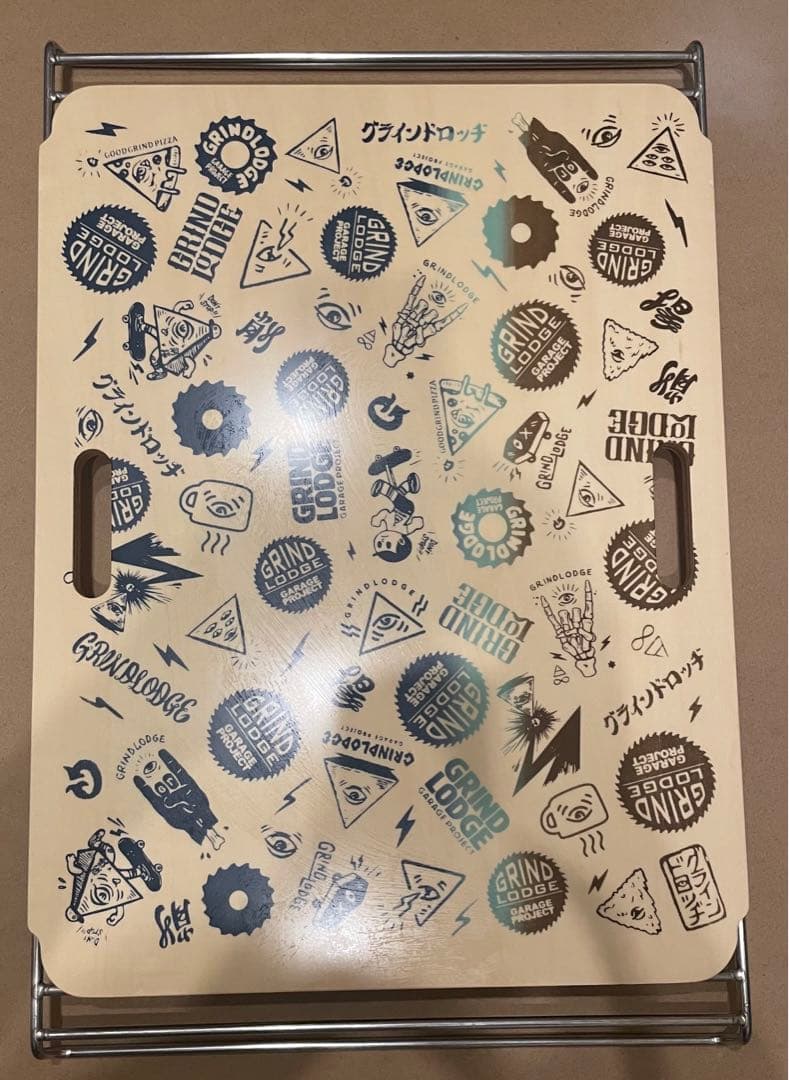 パレ男グラインドロッジthearth