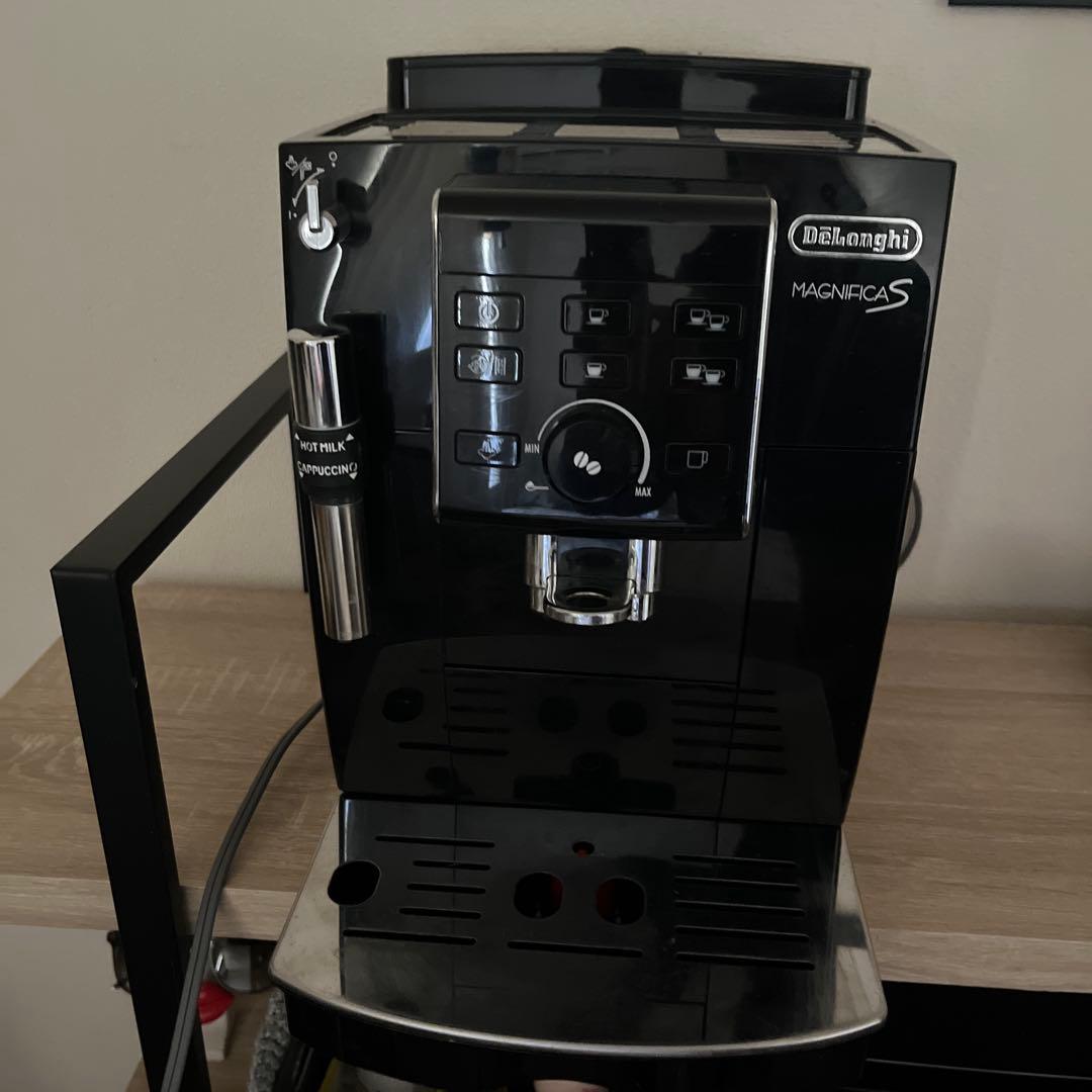 ジャンク品 デロンギ マグニフィカ S エスプレッソマシン フク