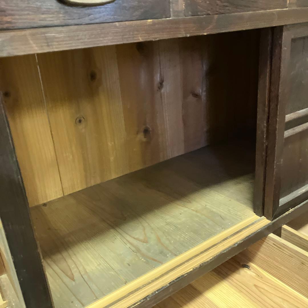 組子細工のガラス入り引き戸」のある大正〜昭和時代のレトロな